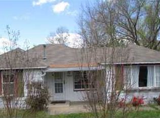 4560 E Huntsville Rd, Fayetteville, AR 72701