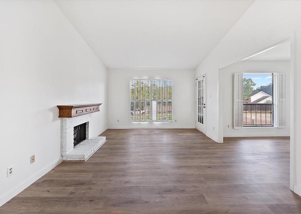 Lakecrest Condominiums Houston, TX Zillow