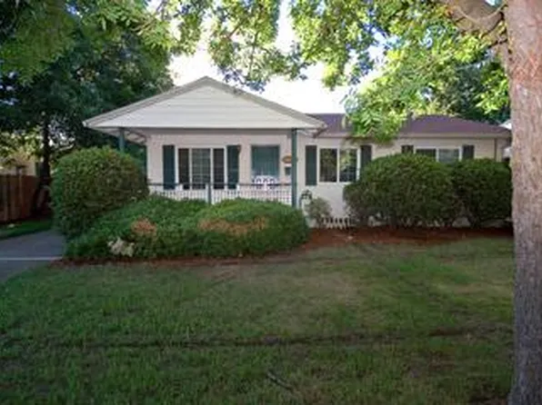 1380 56th St, Sacramento, CA 95819