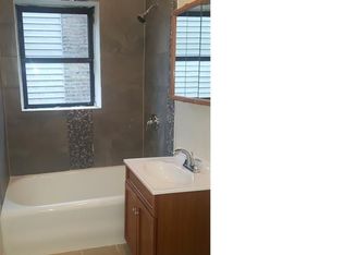 8210 S Langley Ave APT 1, Chicago, IL 60619