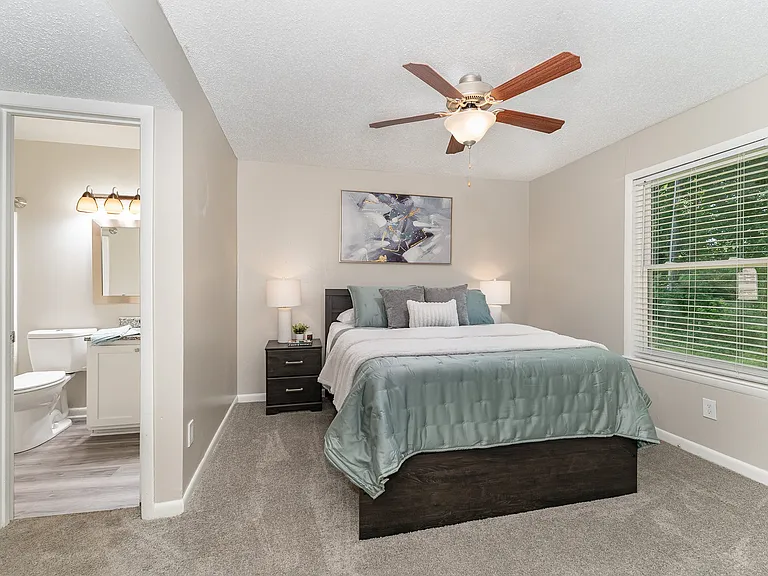 Summit Eastchester — Photo 7