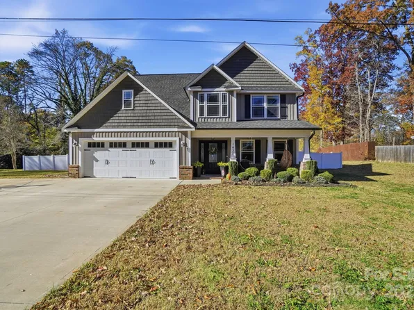 1436 Trotters Ridge Rd, Kannapolis, NC 28081