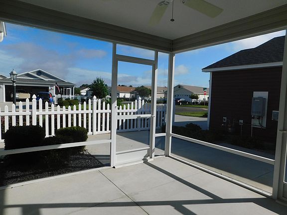 3rd image of 3068 Sabal Palm Ave