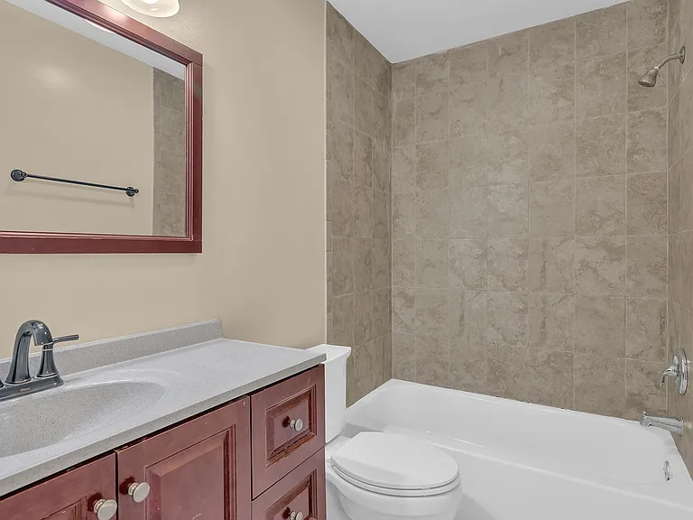 6113 Yucca Dr — Photo 7