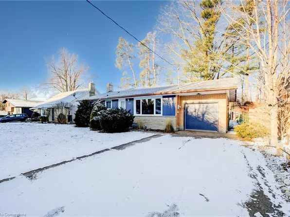 283 Glenridge Dr, Waterloo, ON N2J 3W6