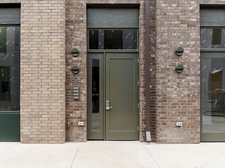 Entry door to quadplex