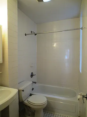 Rented by Waverly Realty Associates | media 18