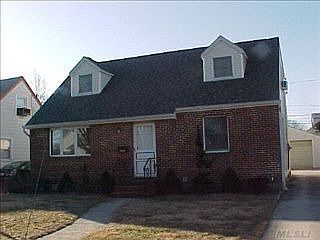 1st image of 230 Devonshire Dr