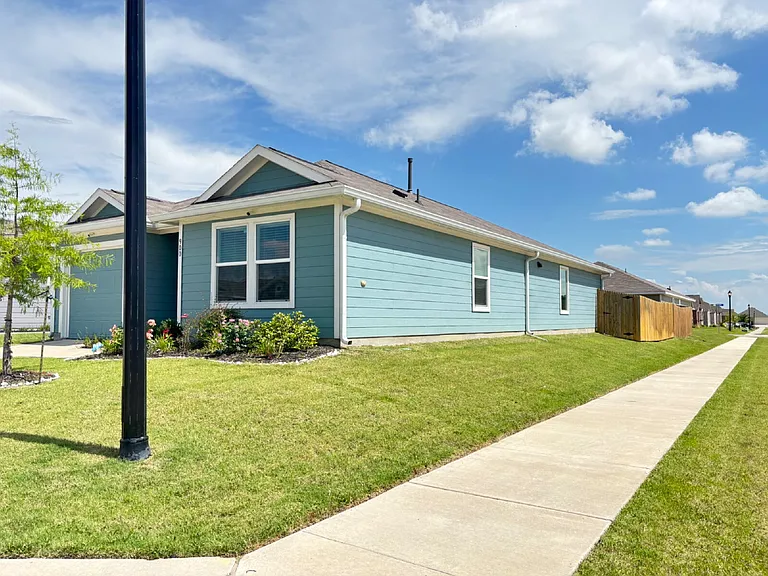 900 Mountain Laurel Rd — Photo 10