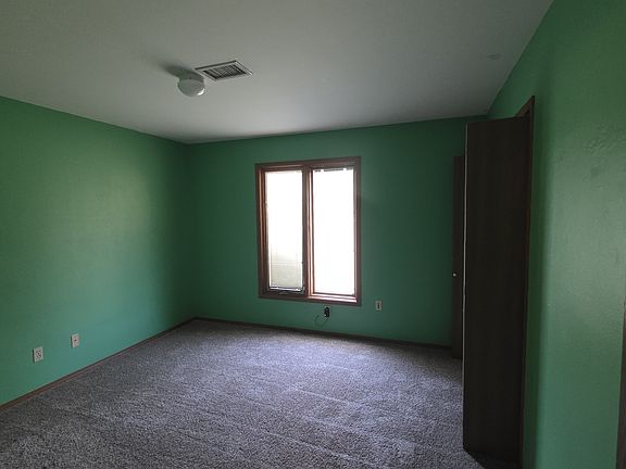 2nd image of 113 N Lee St #2