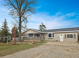 94 N Wilcox Bridge Rd, Grayling, MI 49738