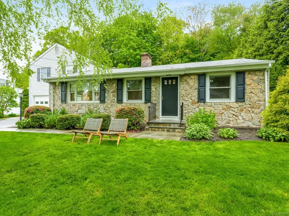 11 Hampton Road, Darien, CT 06820