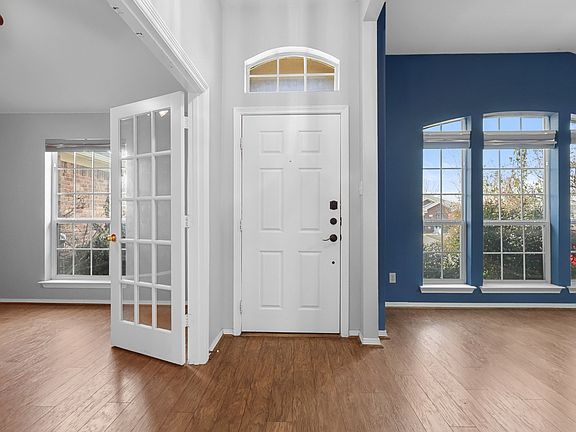 3rd image of 5009 Vaquero Dr