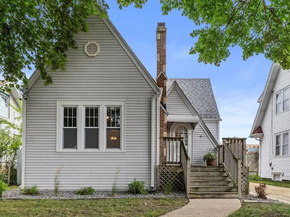 2400 71st STREET, Kenosha, WI 53143