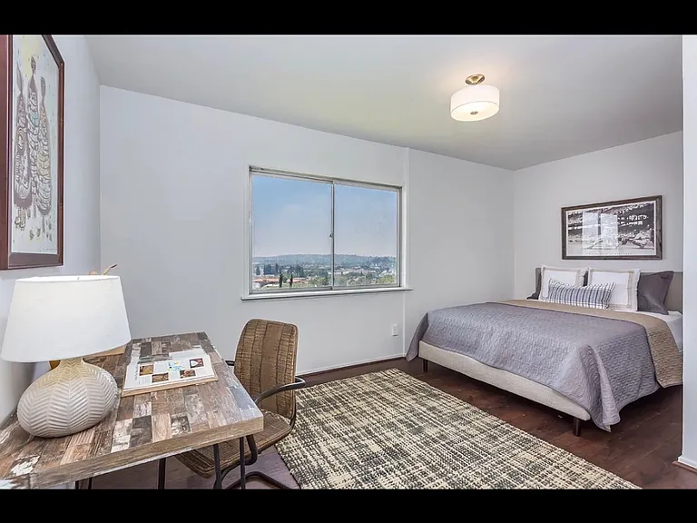 170 Waverly Dr — Photo 14