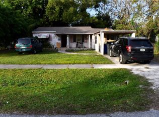 4411 Poinsettia St, Fort Myers, FL 33905