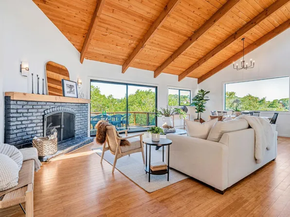 352 Laurel Avenue, Novato, CA 94945