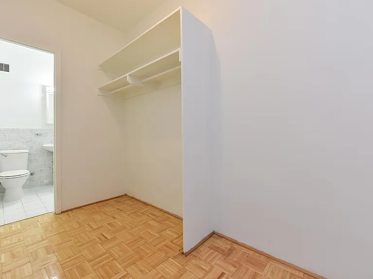 1021 Arlington Blvd #313 — Photo 11