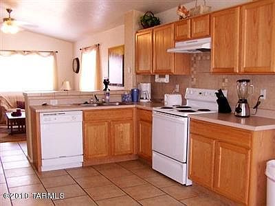 5th image of 2343 S Saint Pablo Dr