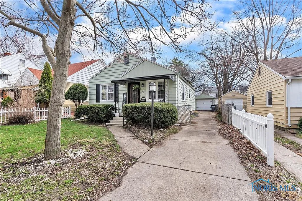 1535 Glenbrook Ave, Toledo, OH 43614 | Zillow