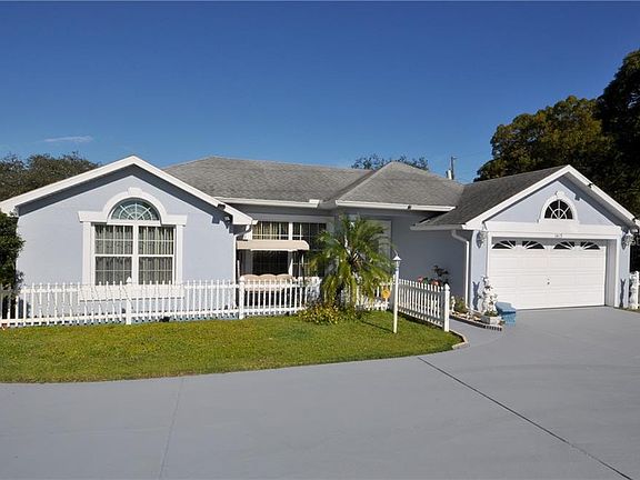 2nd image of 1415 Saxon Blvd