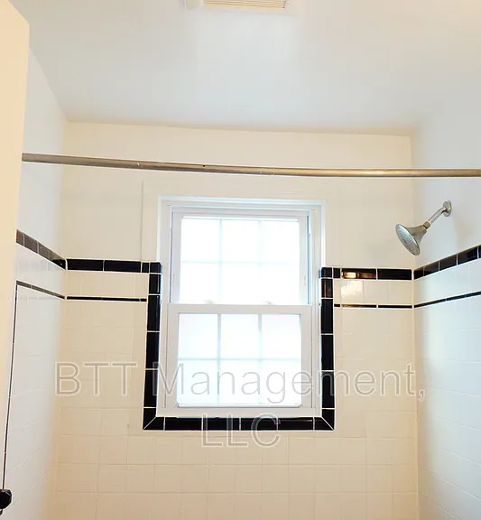 812 Greenwood Cir #4 — Photo 27