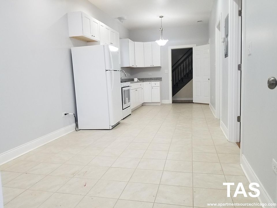 1st image of 4916 W 30th Pl #2R