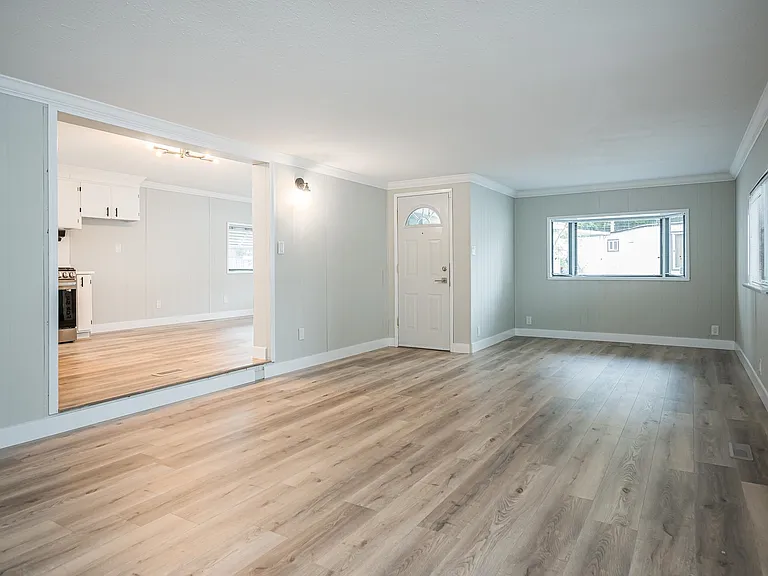24330 Fraser Hwy #61 — Photo 13