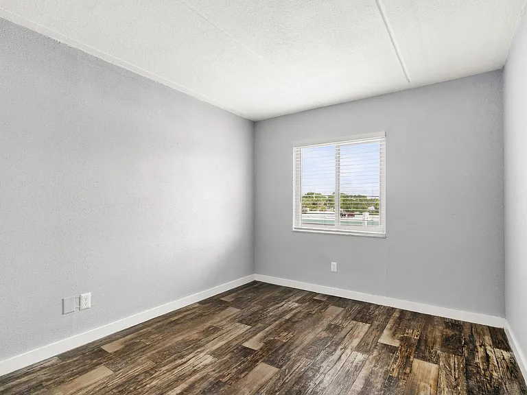 Loft at Third Apartments — Photo 18