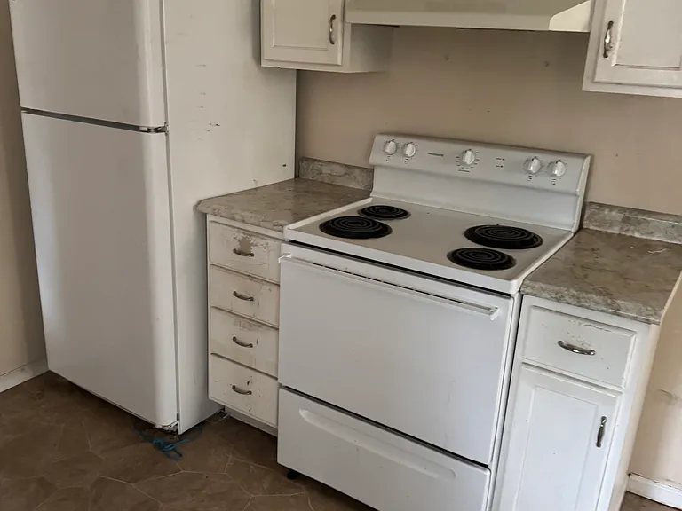 121 S Roosevelt Ave #121 — Photo 6