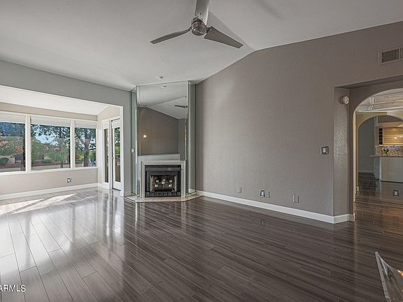 3rd image of 1820 E MORTEN Avenue #225