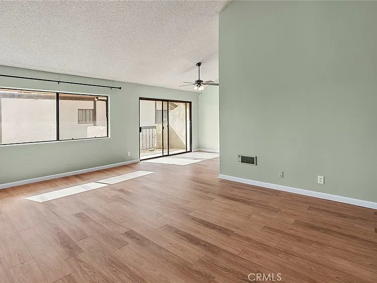 15000 Halldale Ave #213 — Photo 7