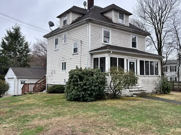 393 Walnut St, Stoughton, MA 02072