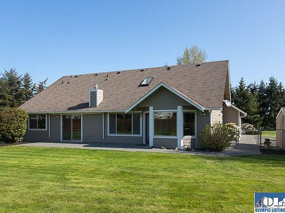 3rd image of 170 Bonita Ln