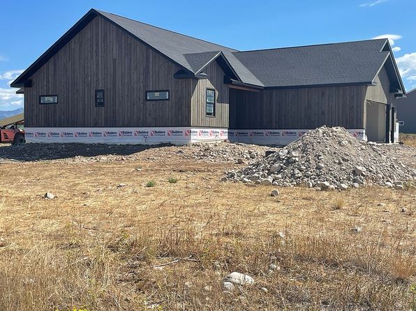 1046 Pawnee Rd
