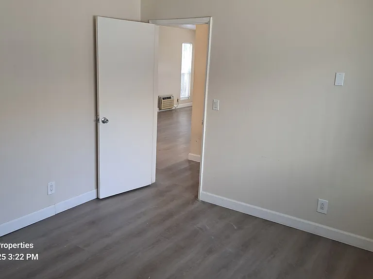 2040 Associated Rd #C — Photo 13
