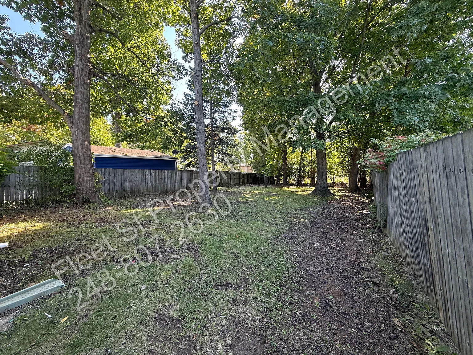 4 bed, 1372 sqft, $2,000 — Photo 2