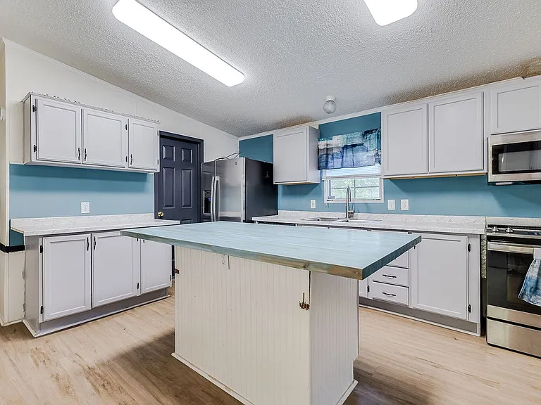 114 Eagle Dr — Photo 8