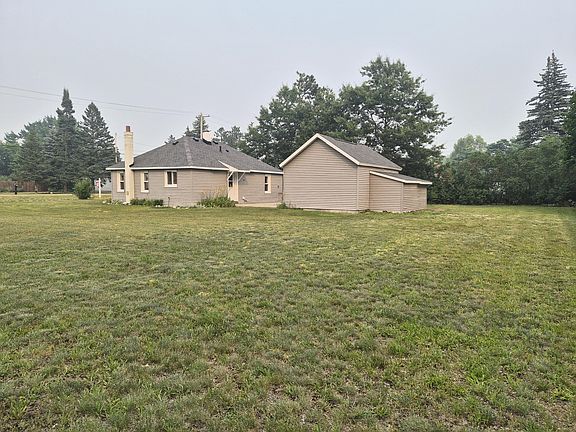 5th image of 705 Plum St