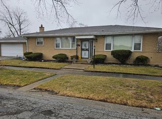 15546 Ellis Ave, Dolton, IL 60419
