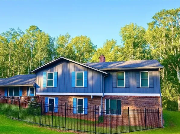 3910 Troupe Smith Rd SE, Conyers, GA 30094