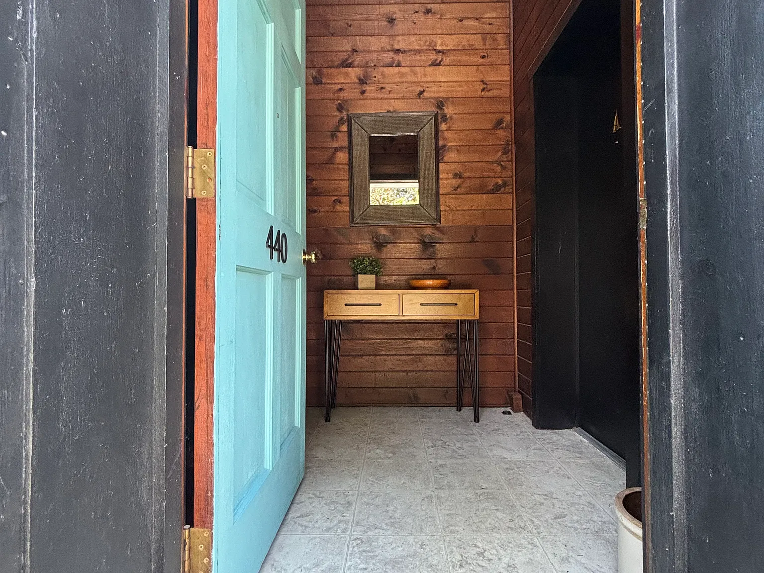 2 bed, 1000 sqft, $1,450 — Photo 3