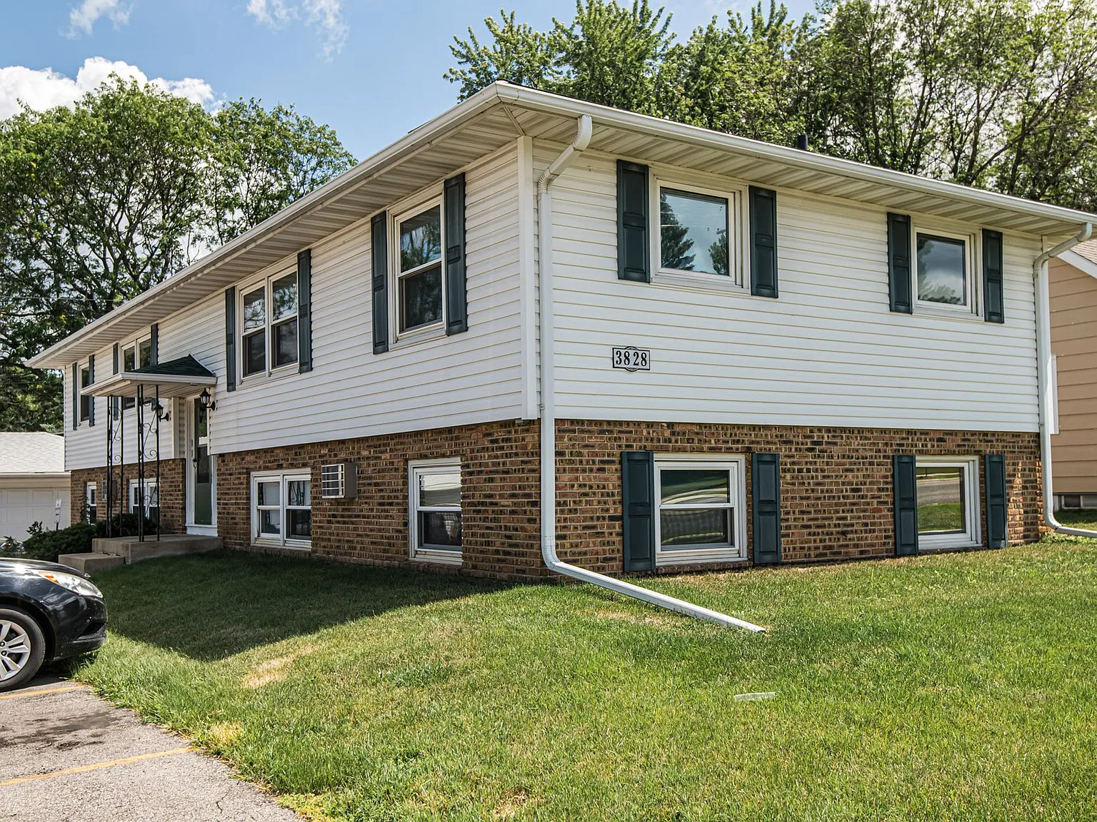 18th Avenue Apartments — Photo 3