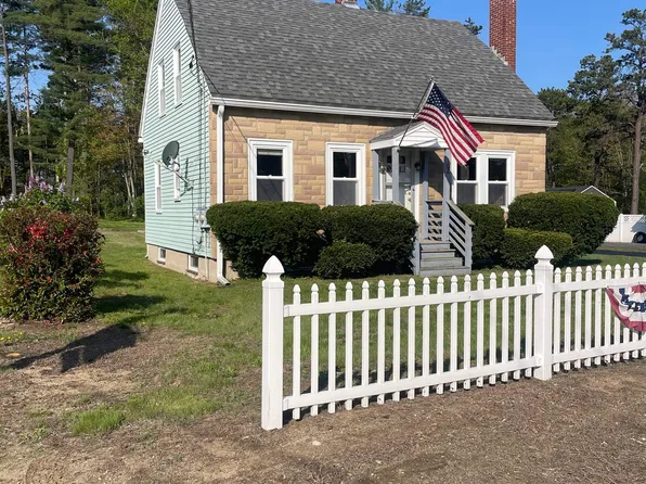 102 Chestnut Hill Road, Rochester, NH 03867
