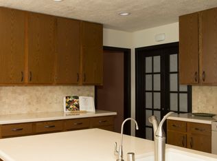 8406 Rives Ave, Downey, CA 90240