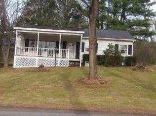 42 Jenkinsville Rd, Queensbury, NY 12804