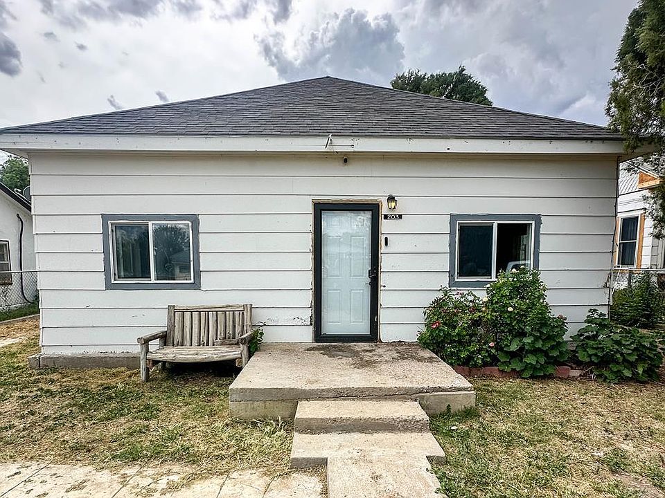 1st image of 203 S Labelle Ave