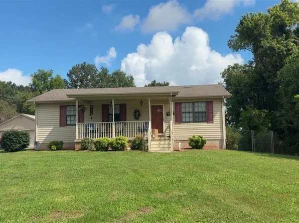 399 Old Main St, Munfordville, KY 42765