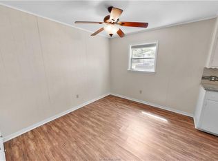 205 Redmond Dr, College Station, TX 77840
