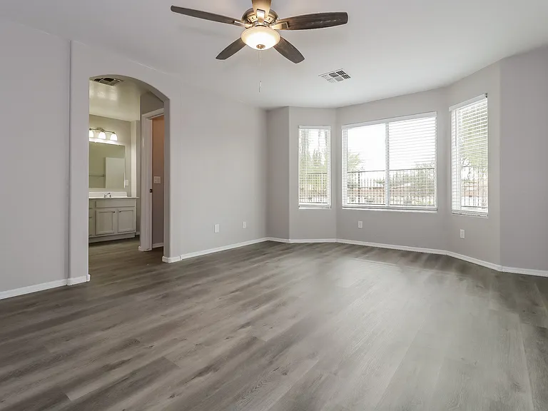 15299 W Adams St — Photo 8